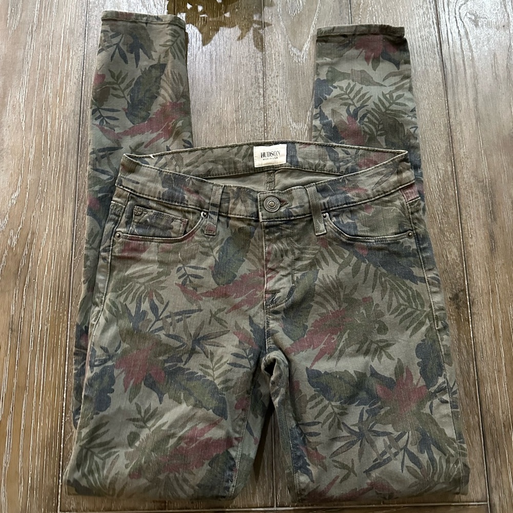 Hudson Jeggings - Picture 2 of 12